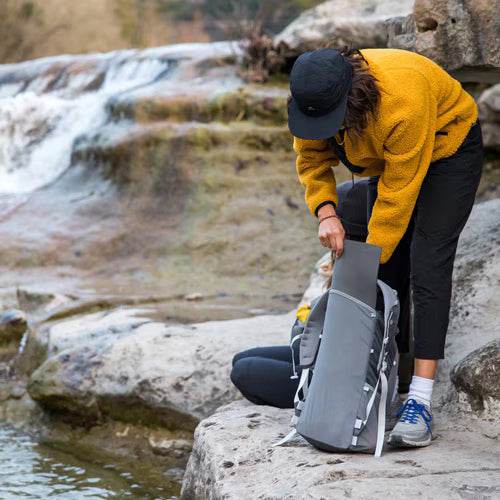 【GOSSAMER GEAR|ゴッサマーギア】MINIMALIST 19 DAYPACK(GREY) 正規取扱店舗 公式オンライン通販 島根 松江 ハイキング 登山 バックパック