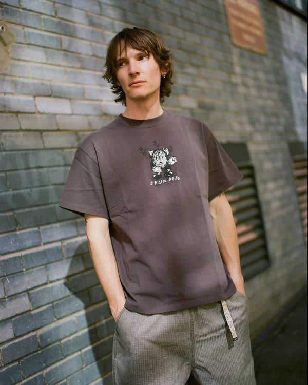 【BRAIN DEAD|ブレインデッド】TIME IS NIGH T - SHIRT/タイムイズナイトT シャツ(BERRY) - STREAM【BRAIN DEAD|ブレインデッド】TIME IS NIGH T - SHIRT/タイムイズナイトT シャツ(BERRY)STREAMBERRYM