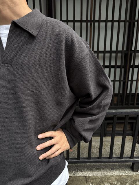 【CREPUSCULE|クレプスキュール】COTTON WOOL MOSS STITCH SKIPPER/コットンウール モスステッチ スキッパー(BLUE GRAY , BURGUNDY , CHARCOAL) - STREAM【CREPUSCULE|クレプスキュール】COTTON WOOL MOSS STITCH SKIPPER/コットンウール モスステッチ スキッパー(BLUE GRAY , BURGUNDY , CHARCOAL)STREAMCHARCOAL0