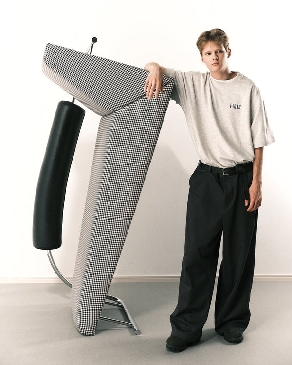 【FARAH|ファーラー】PRINTED GRAPHIC S/S TEE"CLASSIC LOGO"/プリントグラフィックS/Sティー"クラシックロゴ"(HEATHER GREY) - STREAM【FARAH|ファーラー】PRINTED GRAPHIC S/S TEE"CLASSIC LOGO"/プリントグラフィックS/Sティー"クラシックロゴ"(HEATHER GREY)STREAMM