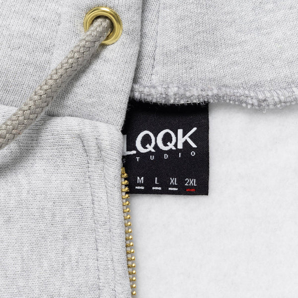【LQQK STUDIO | ルックスタジオ】SIGNATURE FLEECE ZIP HOODIE/シグネイチャーフリースジップフーディー(ASH HEATHER) - STREAM【LQQK STUDIO | ルックスタジオ】SIGNATURE FLEECE ZIP HOODIE/シグネイチャーフリースジップフーディー(ASH HEATHER)STREAMM