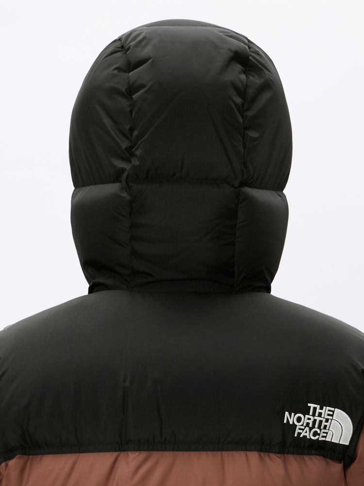 THE NORTH FACE NUPTSE HOODIE カプチーノ（ザ・ノース