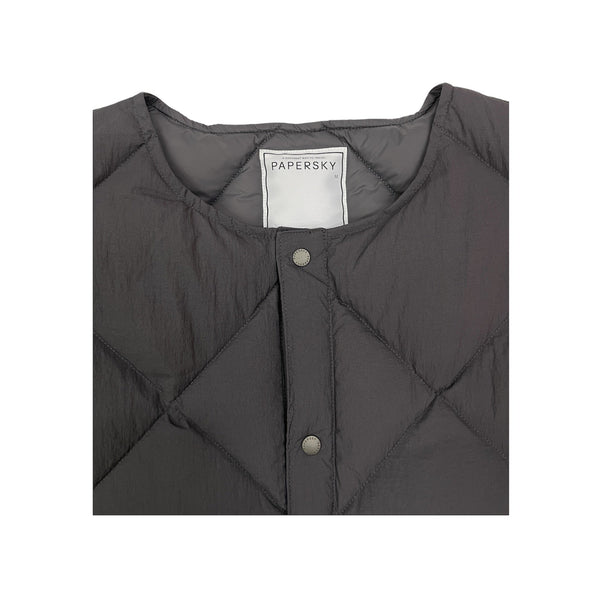 【PAPERSKY WEAR|ペーパースカイウェア】MIDDEL LAYER DOWN VEST/ミドルレイヤーダウンベスト(GRAY) - STREAM【PAPERSKY WEAR|ペーパースカイウェア】MIDDEL LAYER DOWN VEST/ミドルレイヤーダウンベスト(GRAY)STREAMM