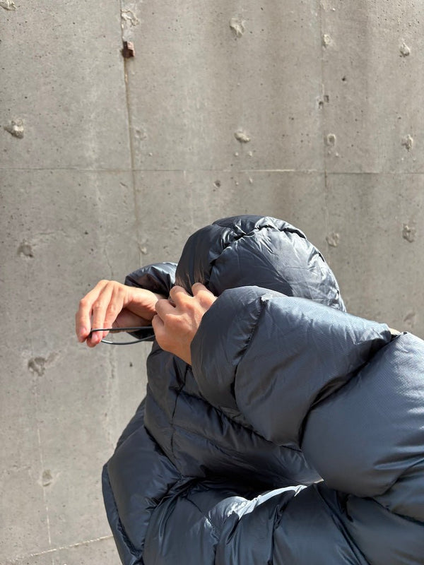 【PATAGONIA|パタゴニア】M'S FITZ ROY DOWN HOODY/メンズ・フィッツロイ・ダウン・フーディ(SMTB , BLK , DRBN , CNGR)26FW 着用サイズレビュー 正規取扱店舗 公式オンライン通販 島根 松江 800フィルパワー ダウンジャケット
