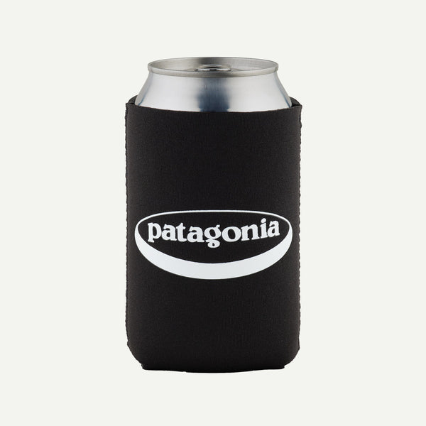 【PATAGONIA|パタゴニア】PATAGONIA OVALLOGO COZIE/パタゴニア オーバルロゴ クージー(OLBW) - STREAM【PATAGONIA|パタゴニア】PATAGONIA OVALLOGO COZIE/パタゴニア オーバルロゴ クージー(OLBW)STREAMOLBWONE SIZE