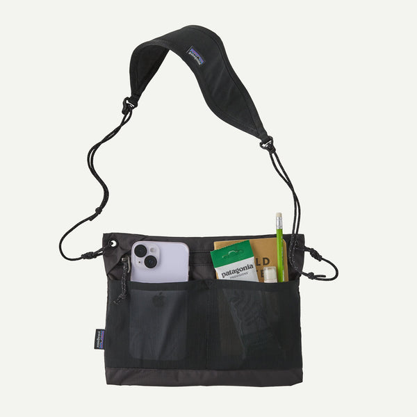 【PATAGONIA|パタゴニア】TERRAVIA SACOCHE/テラヴィアサコッシュ 3L(PWBC , DVL , RVGN , BLK) - STREAM【PATAGONIA|パタゴニア】TERRAVIA SACOCHE/テラヴィアサコッシュ 3L(PWBC , DVL , RVGN , BLK)STREAMBLKONE SIZE