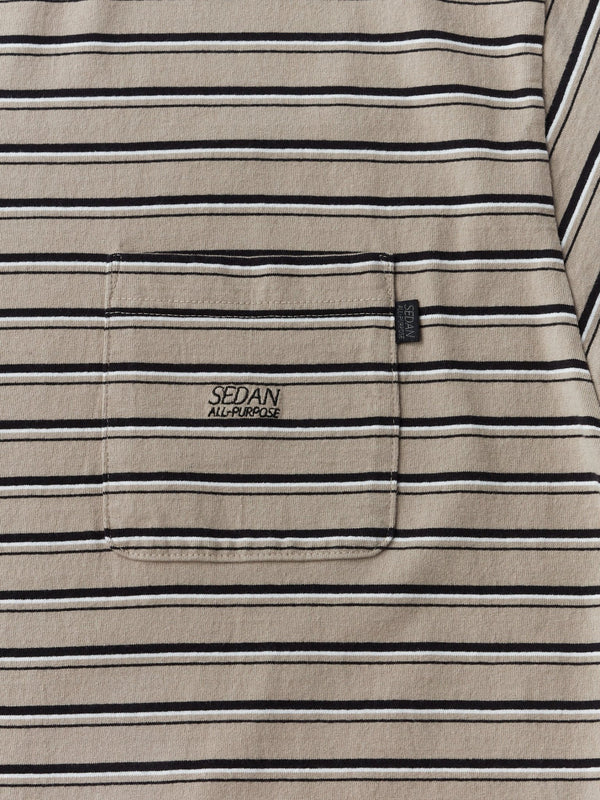 【SEDAN ALL - PURPOSE | セダンオールパーパス】STRIPED S/S POCKET TEE/ストライプS/Sポケットティー(KHAKI/BLACK) - STREAM【SEDAN ALL - PURPOSE | セダンオールパーパス】STRIPED S/S POCKET TEE/ストライプS/Sポケットティー(KHAKI/BLACK)STREAMM