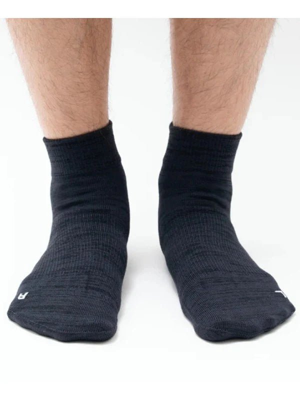 【YUBI SOCKS|ユビ ソックス】NATURAL SHAPE QUARTER CREW AXIO WOOL/ナチュラルシャープクォータークルーアクシオウール(BLACK) - STREAM【YUBI SOCKS|ユビ ソックス】NATURAL SHAPE QUARTER CREW AXIO WOOL/ナチュラルシャープクォータークルーアクシオウール(BLACK)STREAMBLACKM