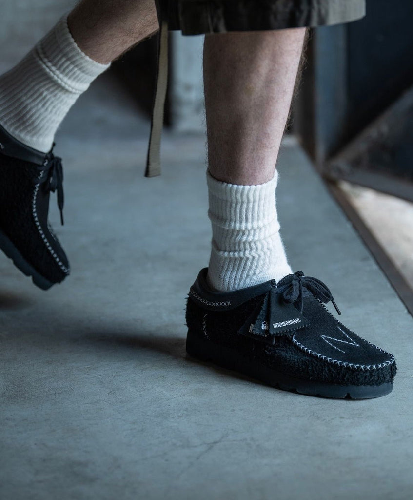 靴 neighborhood NH X CLARKS . WALLABEE Clarks x Neighborhood Mens Wallabee Shoes – Extra Butter