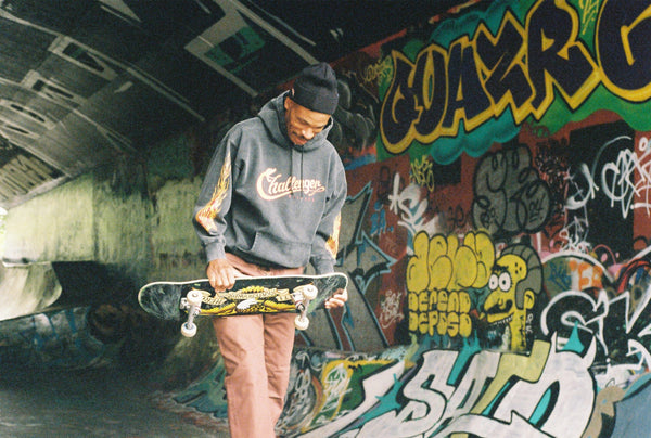 【CHALLENGER|チャレンジャー】SNAKING LOGO HOODIE /スネーキングロゴフーディー(BLACK)