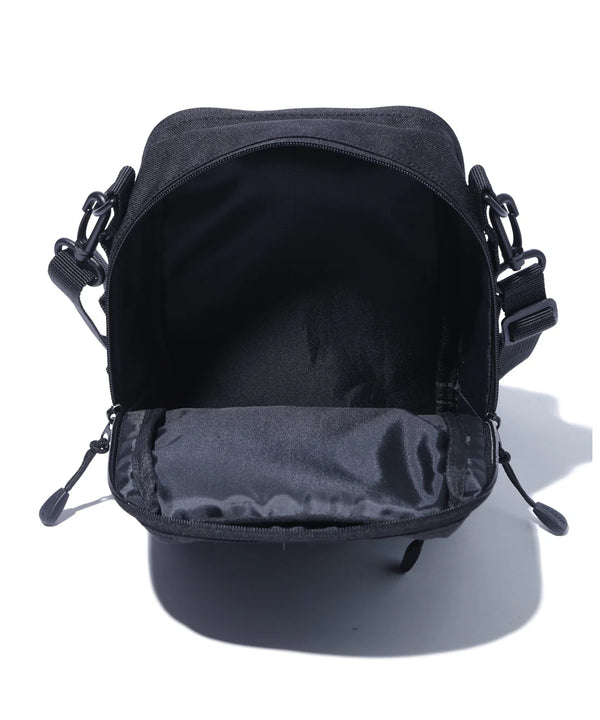【X-LARGE|エクストララージ】SQUARE SHOULDER BAG/スクエアショルダーバッグ(OLIVE,BLACK)