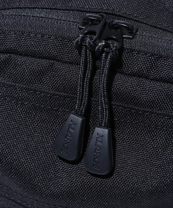【X-LARGE|エクストララージ】SQUARE SHOULDER BAG/スクエアショルダーバッグ(OLIVE,BLACK)