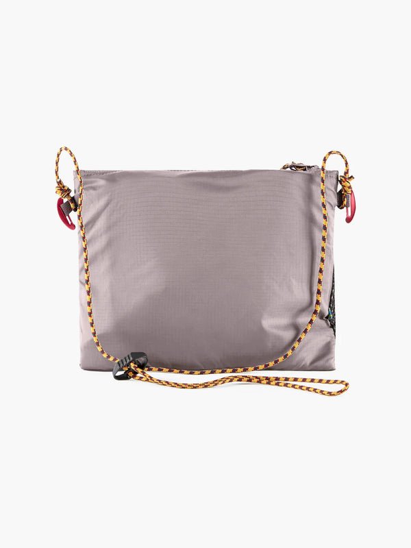 【KLATTERMUSEN|クレッタルムーセン】ALGIR ACCESSORY BAG MEDIUM(DARK TEAL , PURPLE DOVE , PUTTY GREY) 正規取扱店舗 公式オンライン通販 島根 松江 26FW アルギア アクセサリーバッグ ミディアム サコッシュ