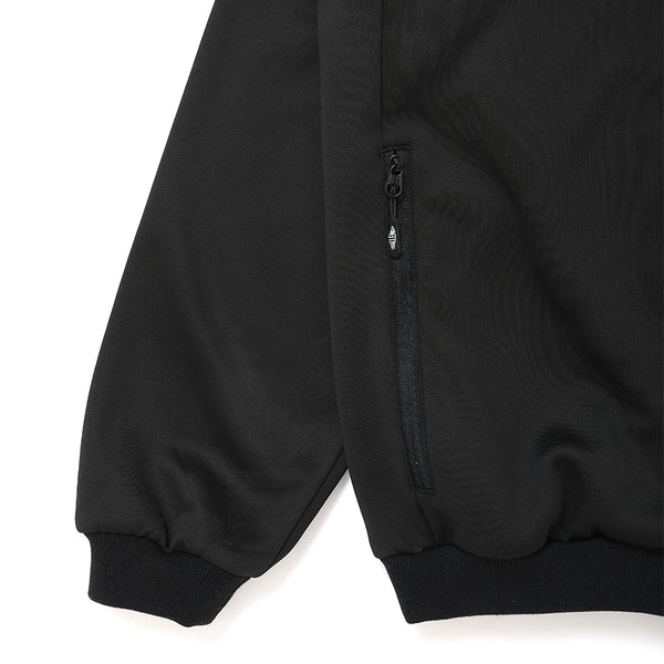 CHALLENGER|チャレンジャー LOGO ZIP UP WARM CORE 
左胸にオーバルロゴプリント入りのポリエステルジャージトップ。
ゆったりとしたリラックスシルエットになります。
品番:CLG-CS 026-009 
