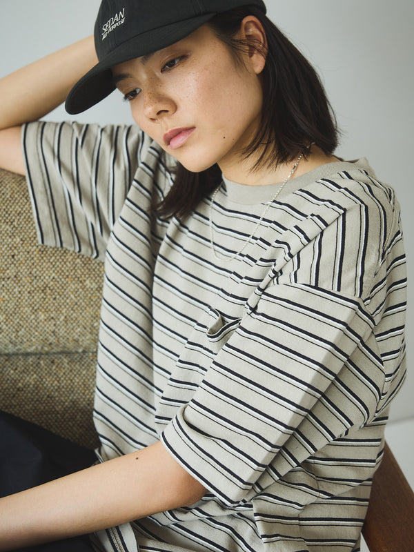 【SEDAN ALL-PURPOSE | セダンオールパーパス】STRIPED S/S POCKET TEE/ストライプS/Sポケットティー(KHAKI/BLACK)