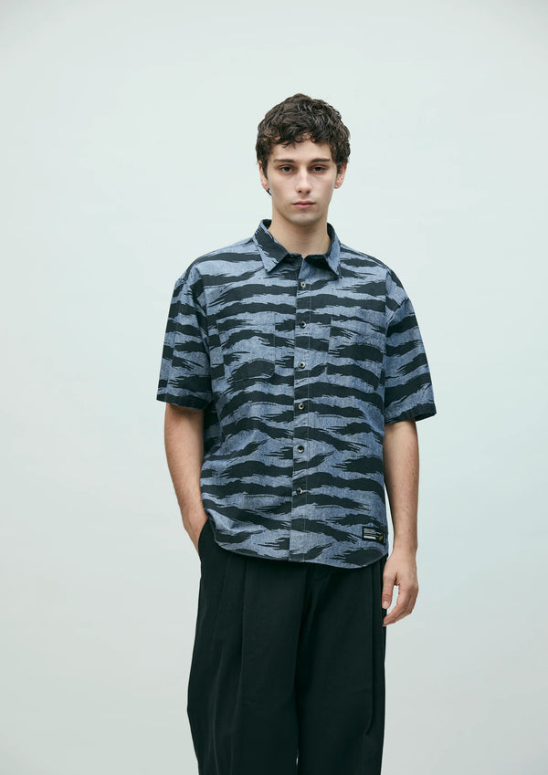 【NEIGHBORHOOD|ネイバーフッド】CAMO PATTERN CHAMBRAY SHIRT SS /カモパターンシャンブレーシャツSS(BLACK,INDIGO)