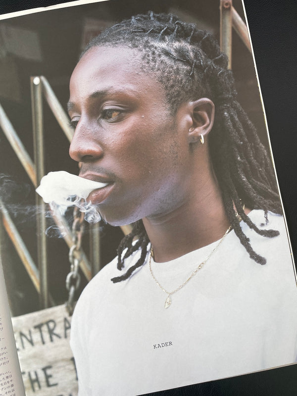 SNEEZE N°61 SUMMER 2024"the violet issue"