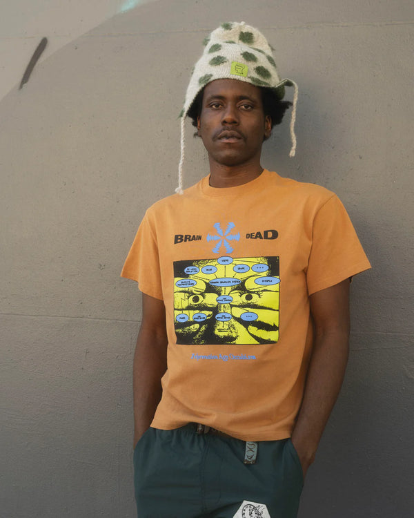 【BRAIN DEAD|ブレインデッド】INFORMATION AGE OCCULTISM T-SHIRT/インフォメーションオカルティズムTシャツ(CUMIN)