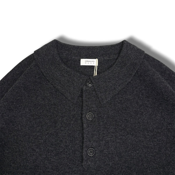 【CREPUSCULE|クレプスキュール】KNIT POLO/ニットポロ(WHITE , GRAY , BLACK) 正規取扱店舗 公式オンライン通販 島根 松江 26FW 