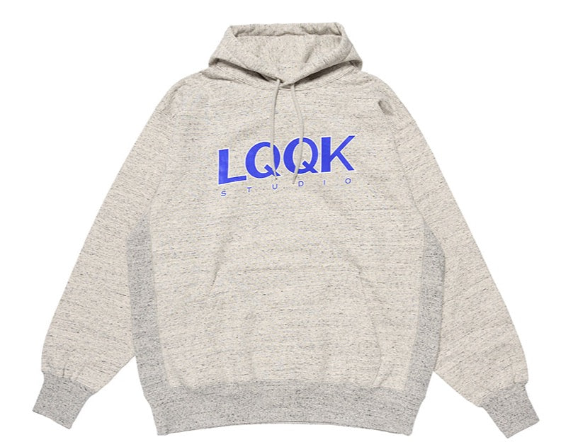 ミッドウェイトフリース ロゴフーディー(OATMEAL HEATHER) LQQK STUDIO