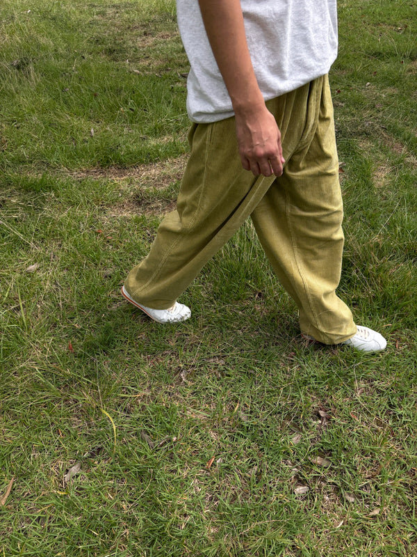 【NOROLL|ノーロール】THICKWALK CORDS PANTS(LIME GREEN , SMOKE BROWN)