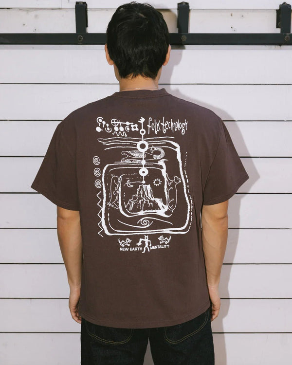 【BRAIN DEAD|ブレインデッド】ANCIENT KNOWLEDGE T - SHIRT/エンシェントナレッジTシャツ(BERRY) - STREAM【BRAIN DEAD|ブレインデッド】ANCIENT KNOWLEDGE T - SHIRT/エンシェントナレッジTシャツ(BERRY)STREAMBERRYM