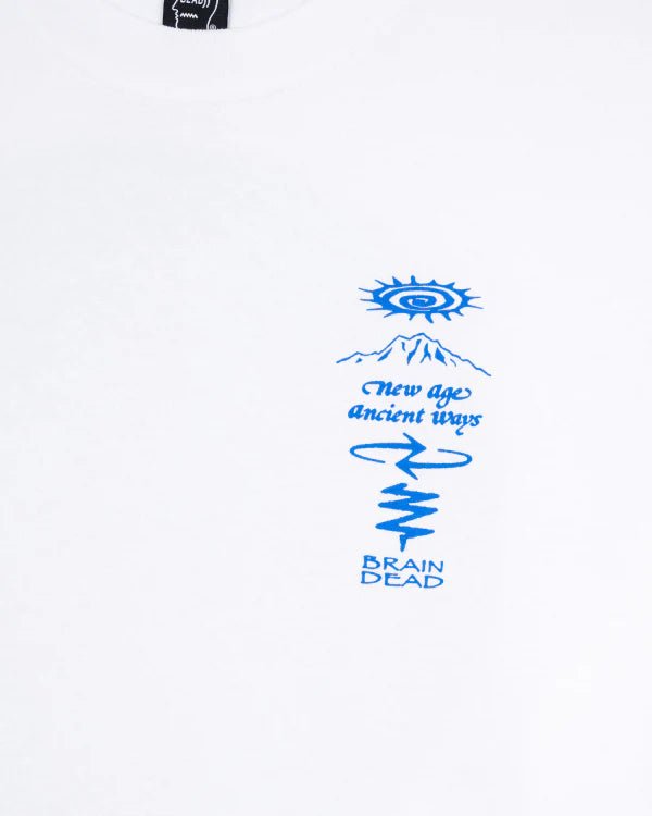 【BRAIN DEAD|ブレインデッド】ANCIENT WAYS T - SHIRT/エインシャントウェイズTシャツ (WHITE) - STREAM【BRAIN DEAD|ブレインデッド】ANCIENT WAYS T - SHIRT/エインシャントウェイズTシャツ (WHITE)STREAMWHITEM