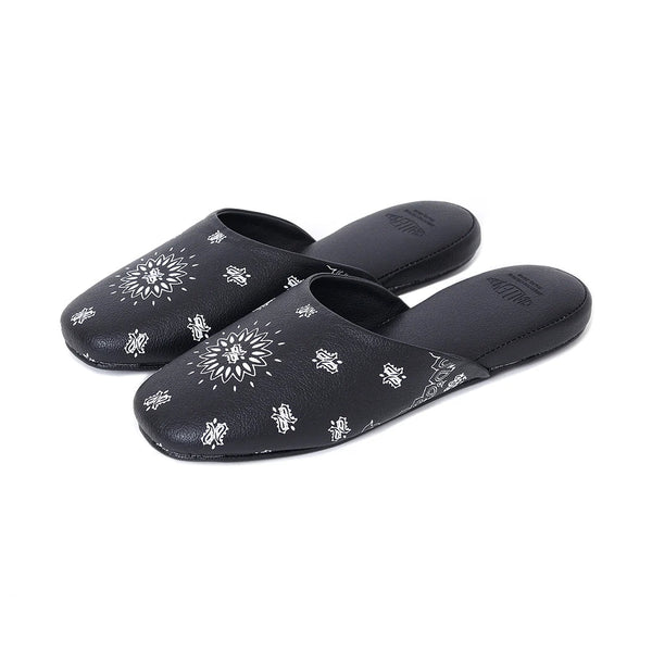 【CHALLENGER|チャレンジャー】BANDANA SLIPPERS/バンダナスリッパ(NAVY,BLACK) - STREAM【CHALLENGER|チャレンジャー】BANDANA SLIPPERS/バンダナスリッパ(NAVY,BLACK)STREAMNAVY27.0cm