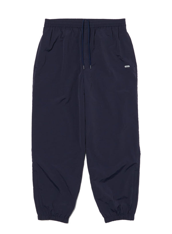 【FARAH|ファーラー】NYLON JOGGER PANTS/ナイロンジョガーパンツ(NAVY) - STREAM【FARAH|ファーラー】NYLON JOGGER PANTS/ナイロンジョガーパンツ(NAVY)STREAMM