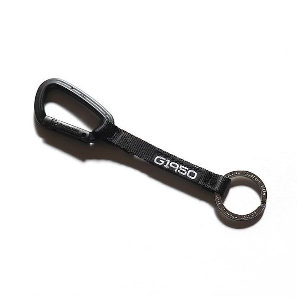 【GALLERY 1950|ギャラリー 1950】RAMIDUS x G1950 CARABINER KEY CHAIN(BLACK,BLUE,RED) - STREAM【GALLERY 1950|ギャラリー 1950】RAMIDUS x G1950 CARABINER KEY CHAIN(BLACK,BLUE,RED)STREAMBLACK