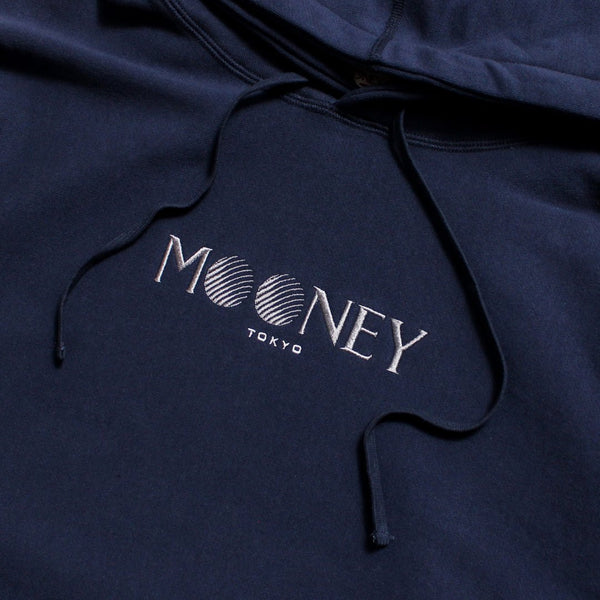 【HELLRAZOR|ヘルレーザー】MOONEY LOGO PULLOVER HOODIE/ムーニーロゴプルオーバーフーディー(NAVY) - STREAM【HELLRAZOR|ヘルレーザー】MOONEY LOGO PULLOVER HOODIE/ムーニーロゴプルオーバーフーディー(NAVY)STREAMM