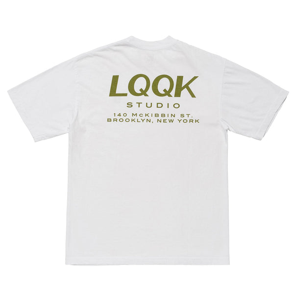 【LQQK STUDIO | ルックスタジオ】LQQK SHOP TEE/ルックショップTシャツ(WHITE) - STREAM【LQQK STUDIO | ルックスタジオ】LQQK SHOP TEE/ルックショップTシャツ(WHITE)STREAMS