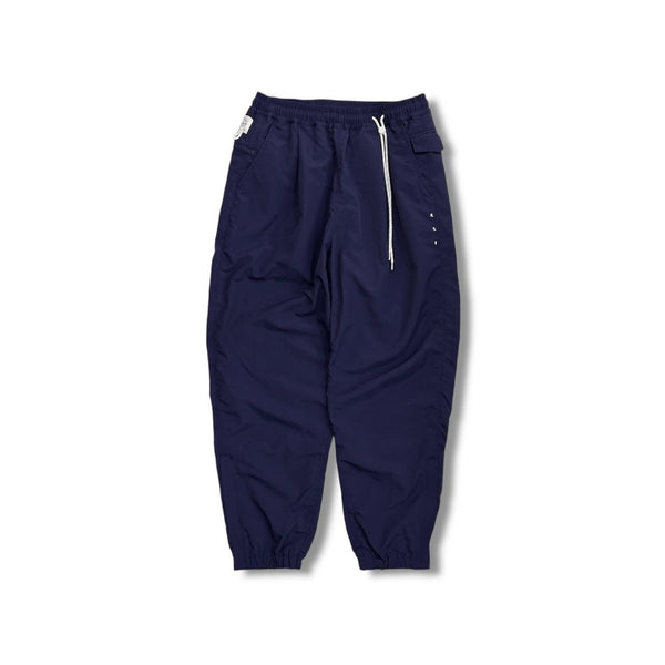 【迷迭香|マンネンロウ】NYLON HARVEST TRAINER CLASSIC/ナイロンハーベストトレーナークラッシック(DGR , NVY , BLK) - STREAM【迷迭香|マンネンロウ】NYLON HARVEST TRAINER CLASSIC/ナイロンハーベストトレーナークラッシック(DGR , NVY , BLK)STREAMNVY2(M)