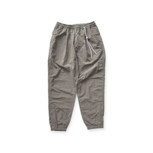 【迷迭香|マンネンロウ】NYLON HARVEST TRAINER/ナイロンハーベストトレーナー(GRY ライトグレー,DNM デニム,DGR ダークグレー,BLK ブラック) - STREAM【迷迭香|マンネンロウ】NYLON HARVEST TRAINER/ナイロンハーベストトレーナー(GRY ライトグレー,DNM デニム,DGR ダークグレー,BLK ブラック)STREAMLIGHT GREY0(XS)