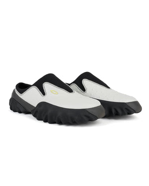 【OAKLEY FACTORY TEAM | オークリーファクトリーチーム】OSTRICH CHOP SAW MULE/オーストリッチチョップソウミュール(WHITE) - STREAM【OAKLEY FACTORY TEAM | オークリーファクトリーチーム】OSTRICH CHOP SAW MULE/オーストリッチチョップソウミュール(WHITE)STREAM26.0cm