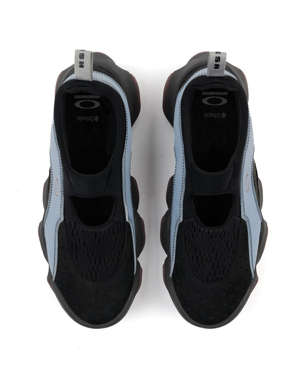 【OAKLEY FACTORY TEAM | オークリーファクトリーチーム】OSTRICH FLESH SANDAL/オーストリッチ フレッシュ サンダル (STONE BLUE/BLACK) - STREAM【OAKLEY FACTORY TEAM | オークリーファクトリーチーム】OSTRICH FLESH SANDAL/オーストリッチ フレッシュ サンダル (STONE BLUE/BLACK)STREAM23.0cm