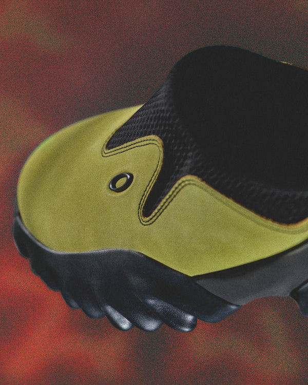 【OAKLEY FACTORY TEAM | オークリーファクトリーチーム】SUEDE CHOP SAW MULE /スウェードチョップソウミュール(CELERY/BLACK) - STREAM【OAKLEY FACTORY TEAM | オークリーファクトリーチーム】SUEDE CHOP SAW MULE /スウェードチョップソウミュール(CELERY/BLACK)STREAM26.0cm