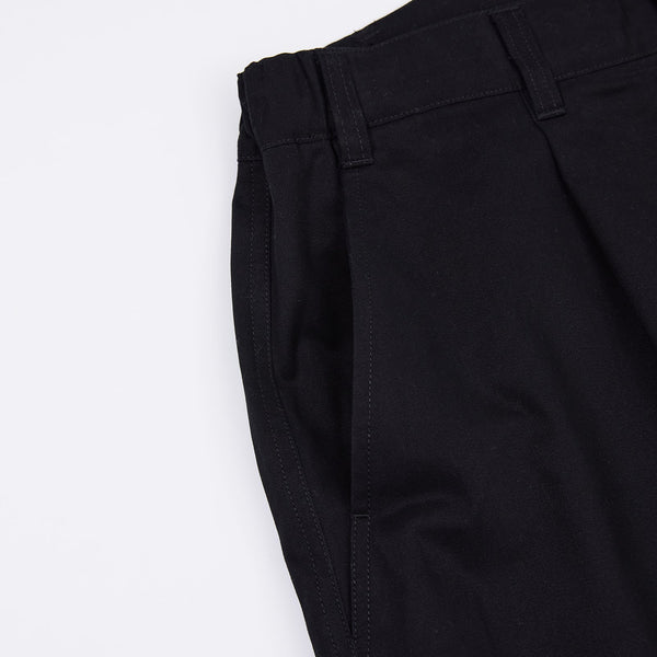 【RAJABROOKE|ラジャブルック】BASIK CHINO PANTS WIDE/ベーシックチノパンツ ワイド(BLACK) - STREAM【RAJABROOKE|ラジャブルック】BASIK CHINO PANTS WIDE/ベーシックチノパンツ ワイド(BLACK)STREAMS