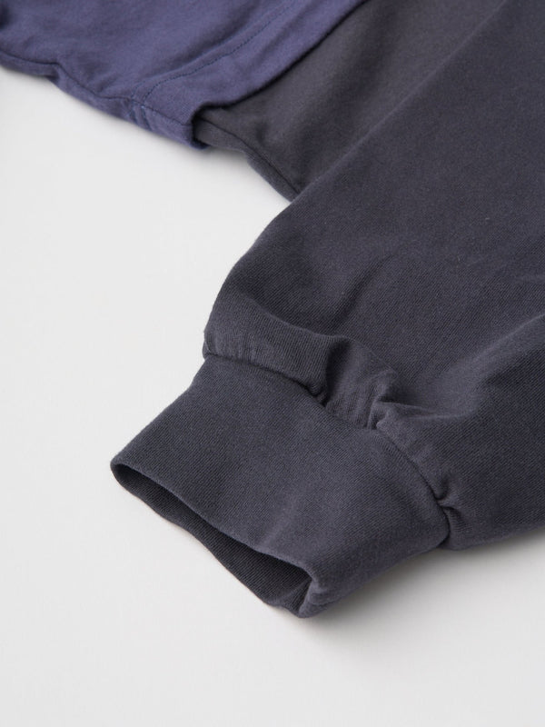 【SEDAN ALL - PURPOSE|セダンオールパーパス】OVAL LOGO LAYERED TEE/オーバルロゴレイヤードL/S Tシャツ(NAVY/CHARCOAL) - STREAM【SEDAN ALL - PURPOSE|セダンオールパーパス】OVAL LOGO LAYERED TEE/オーバルロゴレイヤードL/S Tシャツ(NAVY/CHARCOAL)STREAMM