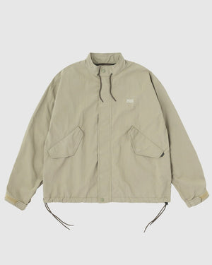 【SEDAN ALL - PURPOSE|セダンオールパーパス】STAND COLLAR JACKET/スタンドカラージャケット(ALPHA GREEN , BLACK) - STREAM【SEDAN ALL - PURPOSE|セダンオールパーパス】STAND COLLAR JACKET/スタンドカラージャケット(ALPHA GREEN , BLACK)STREAMALPHA GREENM