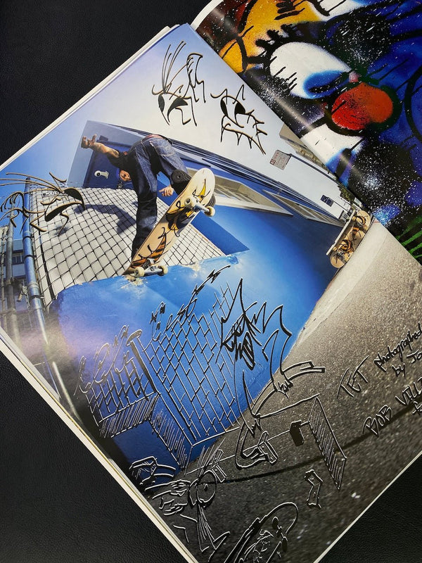 【SNEEZE MAGAZINE | スニーズマガジン】SNEEZE N°64 SUMMER 2025 "THE SWEET DREAMS ISSUE" - STREAM【SNEEZE MAGAZINE | スニーズマガジン】SNEEZE N°64 SUMMER 2025 "THE SWEET DREAMS ISSUE"STREAMONE SIZE