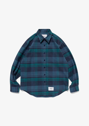 【WTAPS|ダブルタップス】TXT 01 / LS / COTTON. FLANNEL. TEXTILE 
26AW
厚手の起毛フランネル生地を使用したオリジナルチェックシャツ。
襟はレギュラーカラーで、すっきりとしたレギュラーフィットモデル。
品番:262TQDT-SHM02