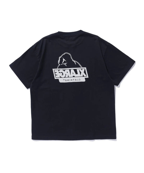 【X - LARGE|エクストララージ】BACKSIDE OG S/S TEE/バックサイド OG S/Sティー(NAVY , BLACK) - STREAM【X - LARGE|エクストララージ】BACKSIDE OG S/S TEE/バックサイド OG S/Sティー(NAVY , BLACK)STREAMBLACKM