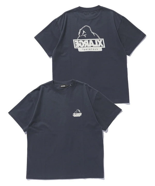 【X - LARGE|エクストララージ】BACKSIDE OG S/S TEE/バックサイド OG S/Sティー(NAVY , BLACK) - STREAM【X - LARGE|エクストララージ】BACKSIDE OG S/S TEE/バックサイド OG S/Sティー(NAVY , BLACK)STREAMBLACKM