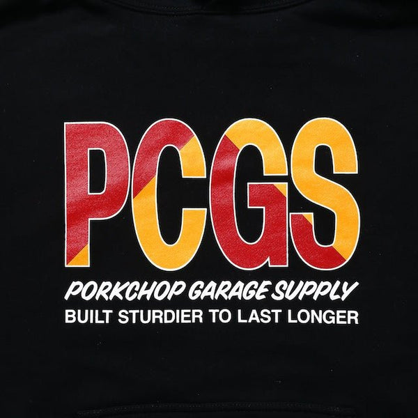 【PORKCHOP GARAGE SUPPLY|ポークチョップ ガレージ サプライ】BIG PCGS HOODIE /ビッグ PCGS フーディー(BLACK) - STREAM【PORKCHOP GARAGE SUPPLY|ポークチョップ ガレージ サプライ】BIG PCGS HOODIE /ビッグ PCGS フーディー(BLACK)STREAML